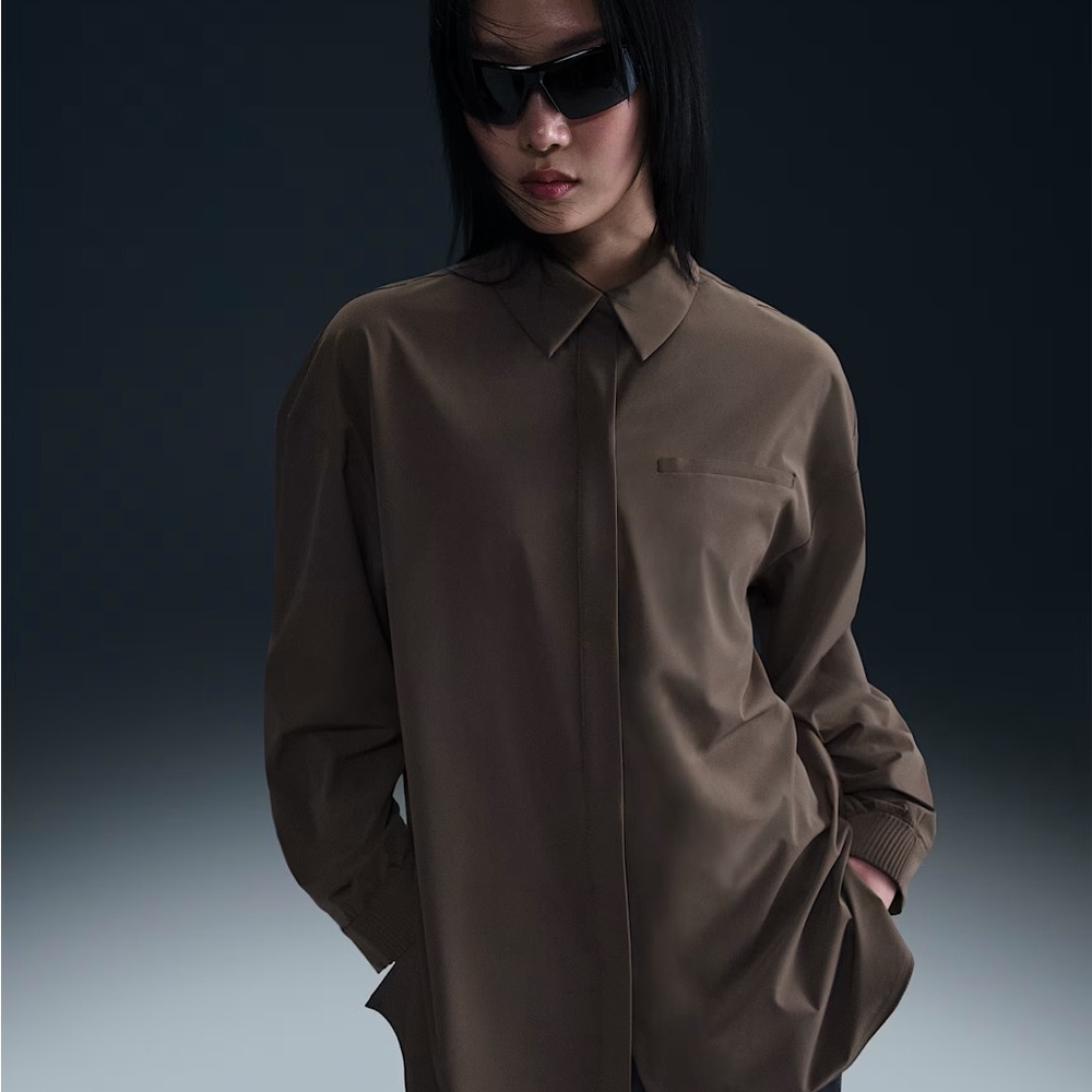 Nike Women's Brown Blouse
